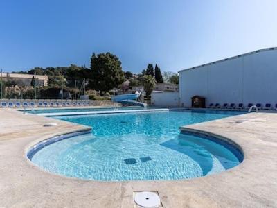 Appartement Dans Residence Avec Piscine ラ・ロンド・レ・モール エクステリア 写真