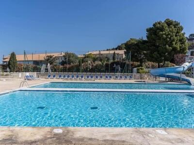 Appartement Dans Residence Avec Piscine ラ・ロンド・レ・モール エクステリア 写真